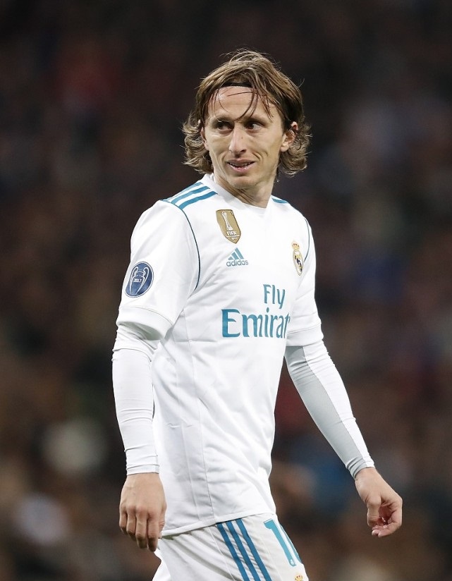 欧冠第6轮战报：阿森纳全胜领跑，拜仁国米等豪强分列前八