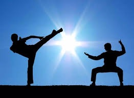 为什么现代球员喜欢在训练中使用具备传感器监测功能的智能棒球